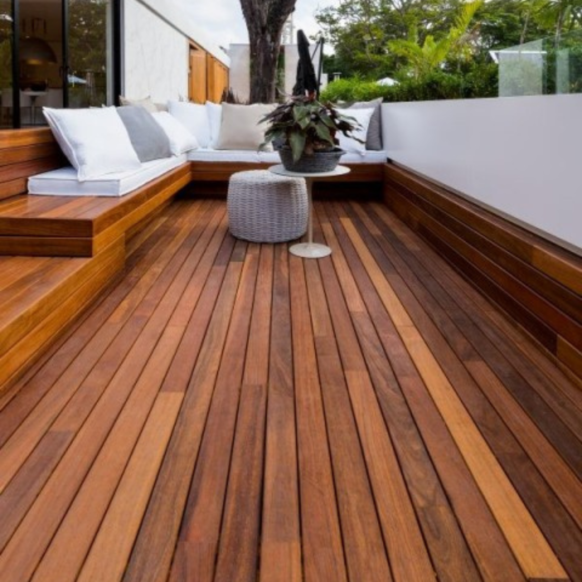 Deck de madeira